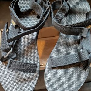 Teva Black Adjustable Sandals Women's 10, Men's 8